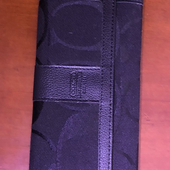 Black Coach Wallet - Picture 1 of 2